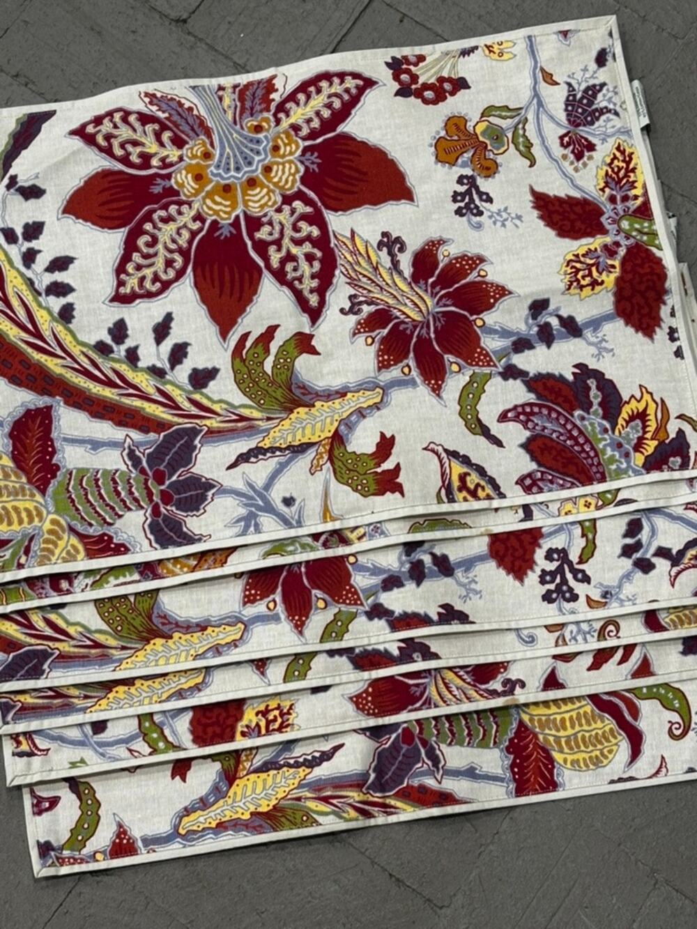 SET OF 6 POTTERY BARN Flotal Linen Blend Placemats 14 X 20